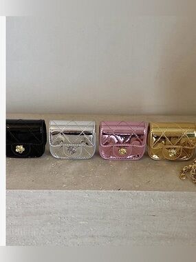 A Classy Chic Boutique Silver Quilted Mini Chain Crossbody